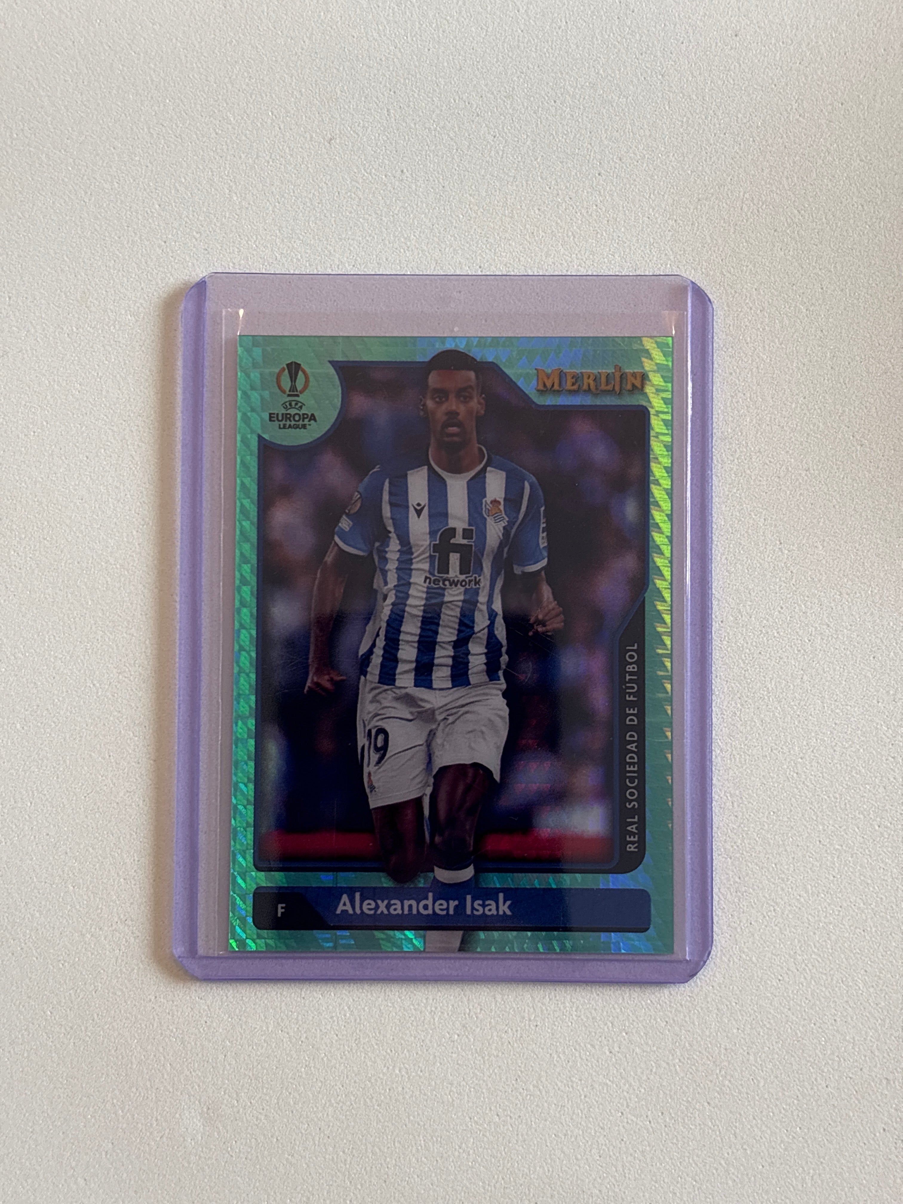 Isak - Merlin Aqua Prism Refractor