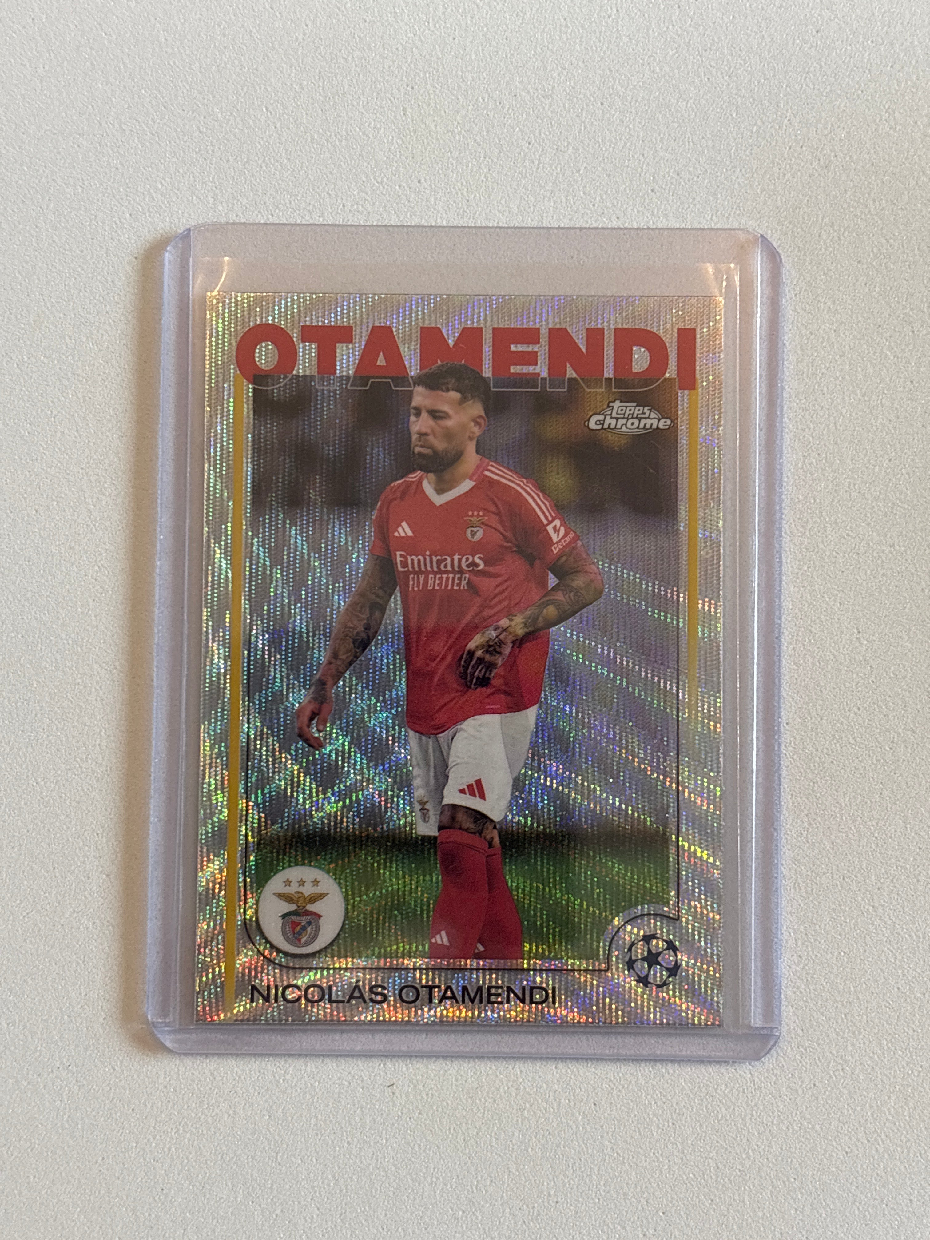 Otamendi - Topps UCC Silver Wave