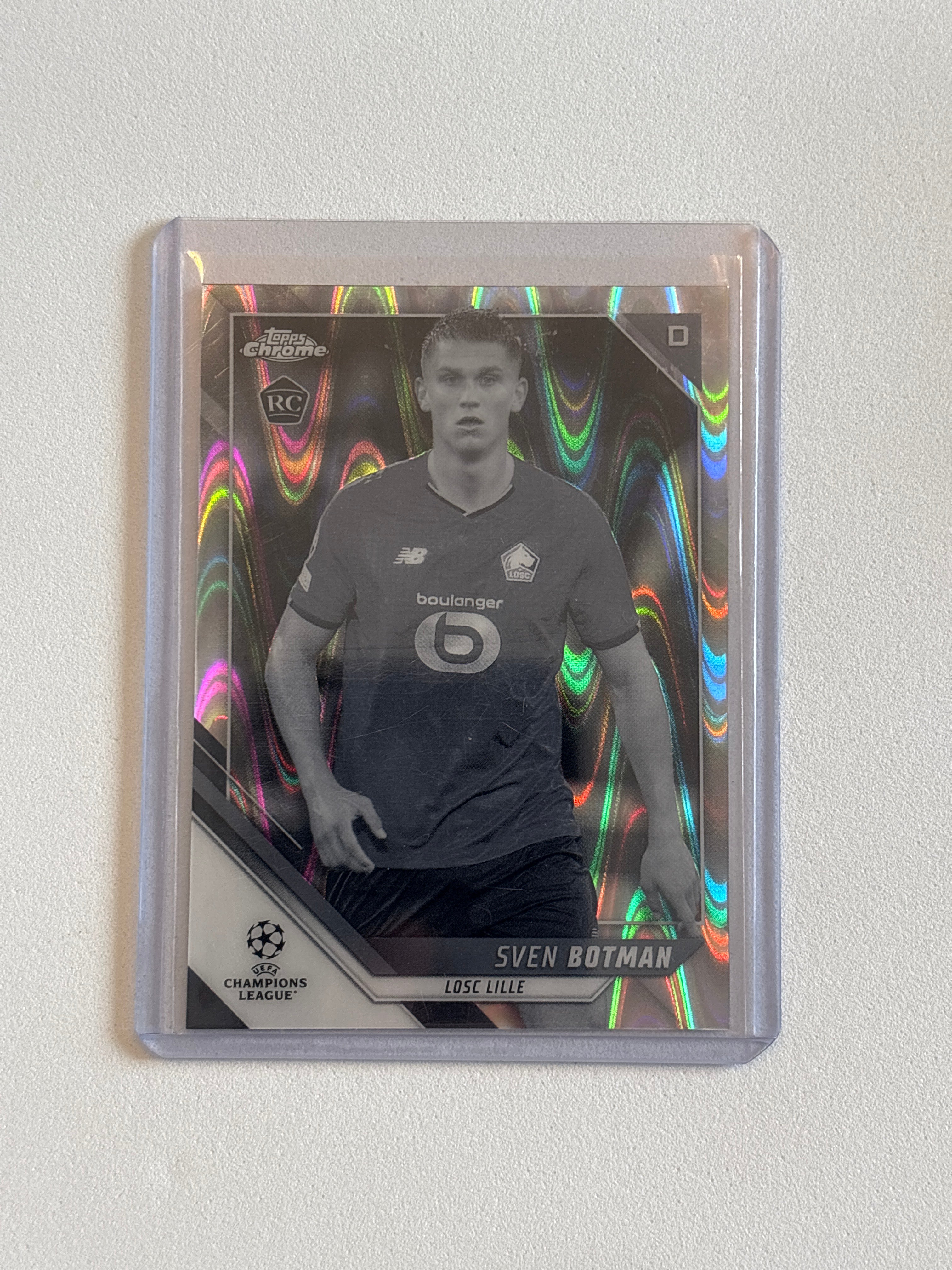 Botman - Black and White Ray Wave